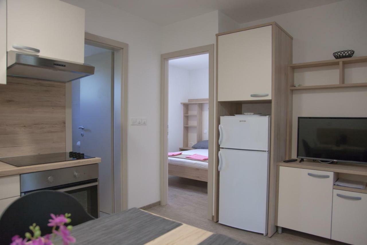 Bungalow Comfort 100 M From The Beach 普莱曼图拉 外观 照片